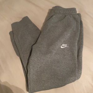 Men’s Nike medium grey sweatpants